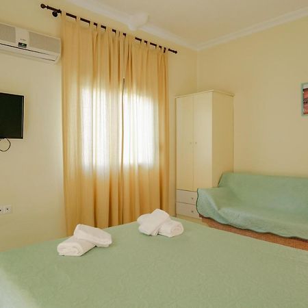 Malasi Apartments Ksamil Exterior foto