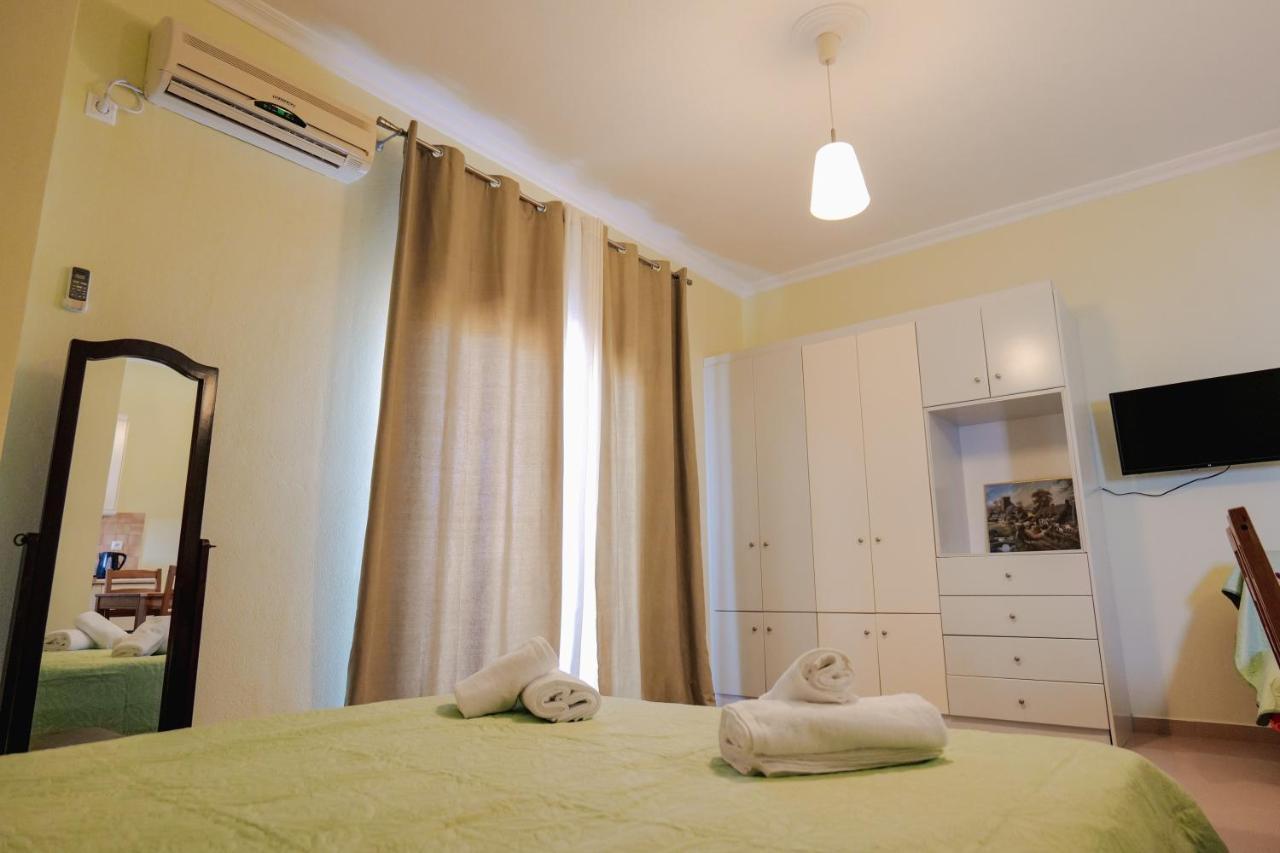Malasi Apartments Ksamil Exterior foto